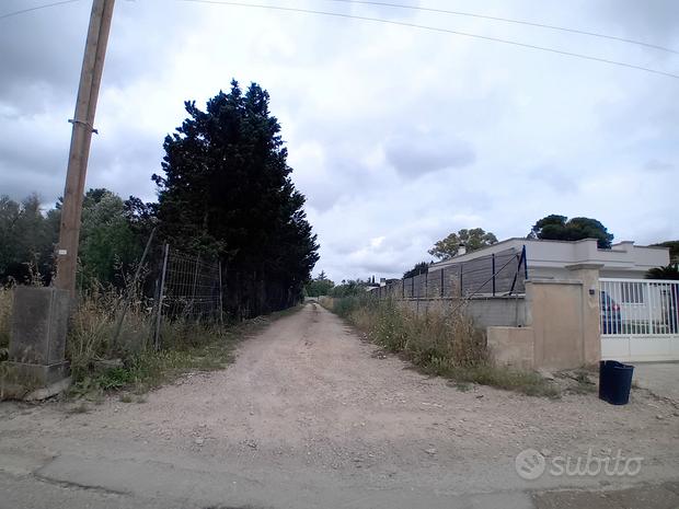  قطعة أرض في Galatina, Italy 1779متر مربع رقم 281785