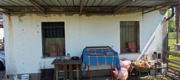 3 rooms Apartment in Biandronno, Italy No. 182169 20