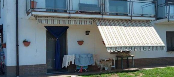 3 rooms Apartment in Biandronno, Italy No. 182169 16