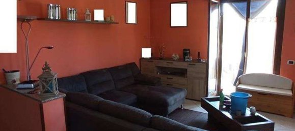 3 rooms Apartment in Biandronno, Italy No. 182169 26