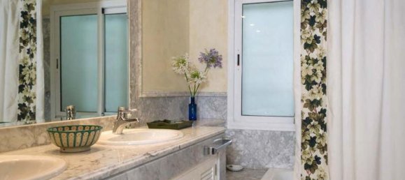 Квартира с 3 спальнями в Марбелья, Испания № 115426 6