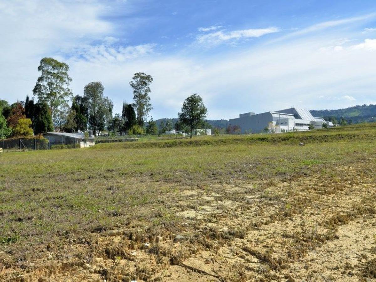 Terrain à Antioquia, Colombia No. 783