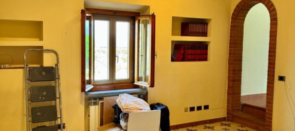 4 bedrooms Duplex in Florence, Italy No. 318129 6