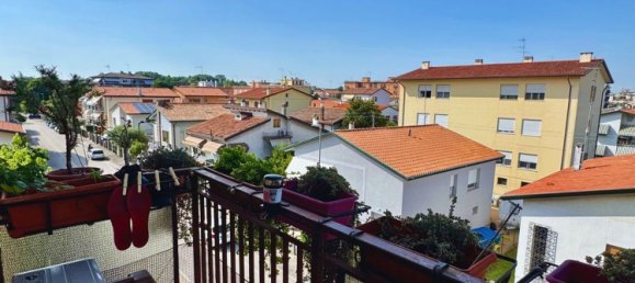 4 rooms Apartment in Spinea, Italy No. 277962 9