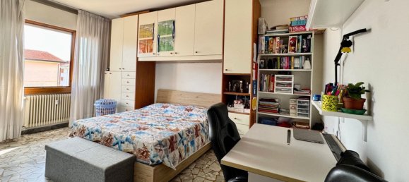 4 rooms Apartment in Spinea, Italy No. 277962 6