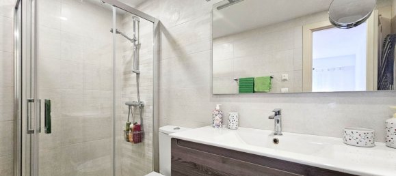 3 bedrooms Townhouse in Alicante, Spain No. 161606 14