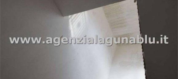 5 rooms Building in Mazara del Vallo, Italy No. 69803 9