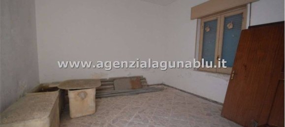 5 rooms Building in Mazara del Vallo, Italy No. 69803 3