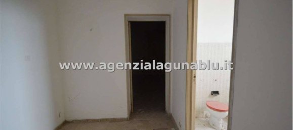 5 rooms Building in Mazara del Vallo, Italy No. 69803 5