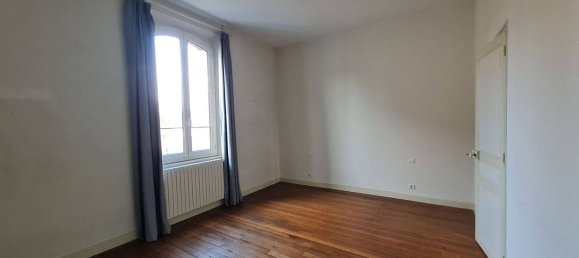4 Schlafzimmer Haus in Maintenon, France, Nr. 89781 4