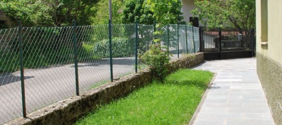 12 rooms House in Villa Minozzo, Italy No. 68122 19