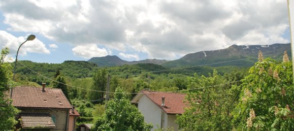 12 rooms House in Villa Minozzo, Italy No. 68122 39