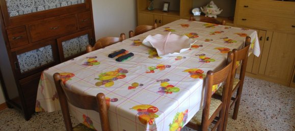 12 rooms House in Villa Minozzo, Italy No. 68122 32