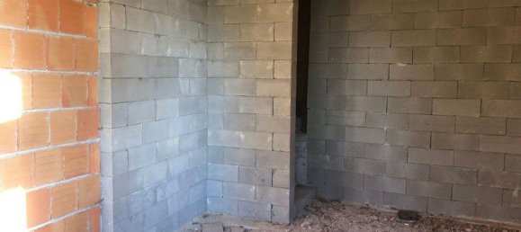 2 Schlafzimmer Haus in Pozzol Groppo, Italy, Nr. 85554 18