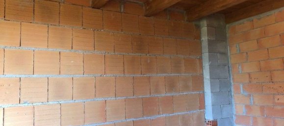 2 Schlafzimmer Haus in Pozzol Groppo, Italy, Nr. 85554 20