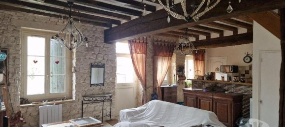 2-Zimmer Haus in Saint-Victor-de-Buthon, France, Nr. 92400 4