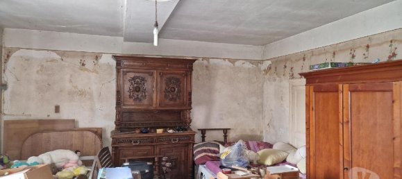 2-Zimmer Haus in Saint-Victor-de-Buthon, France, Nr. 92400 9