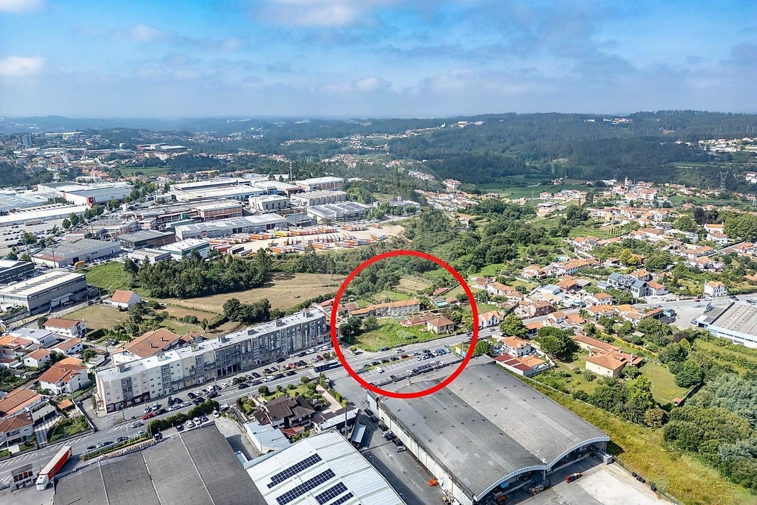 Casa de 3 dormitorios en Oliveira de Azemeis, Portugal No. 49408