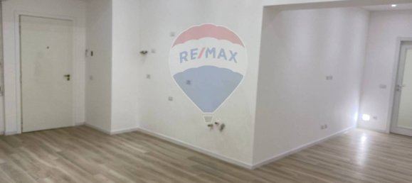 3غرفة مكتب في Milan, Italy رقم 303102 4