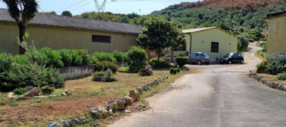 1578m² Warehouse in Priverno, Italy No. 265611 2