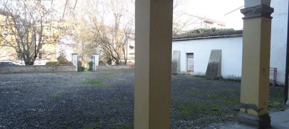 5 rooms Apartment in Piacenza, Italy No. 188905 13