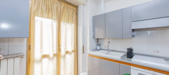 1 bedroom Apartment in Milan, Italy No. 375777 8
