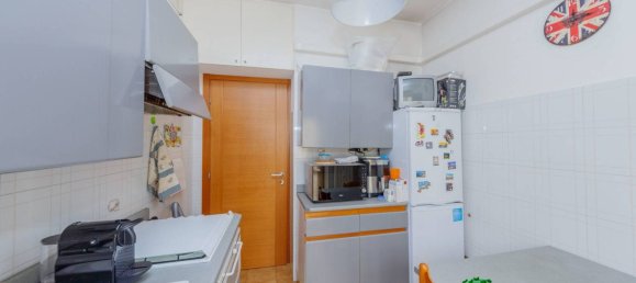 1 bedroom Apartment in Milan, Italy No. 375777 9