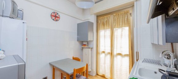 1 bedroom Apartment in Milan, Italy No. 375777 7