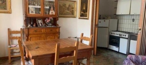 12 rooms House in Empoli, Italy No. 30062 5