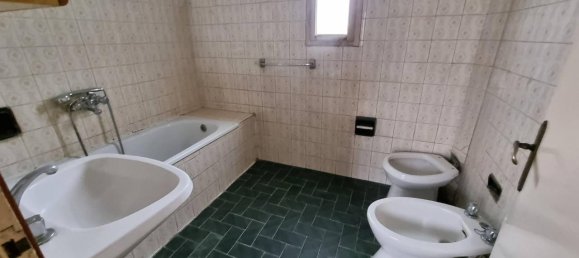 7-Zimmer Wohnung in San Giovanni Valdarno, Italy, Nr. 172106 13