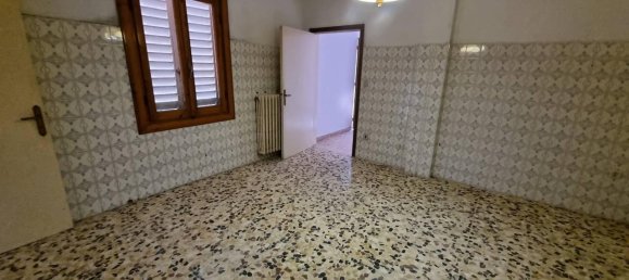 7-Zimmer Wohnung in San Giovanni Valdarno, Italy, Nr. 172106 19