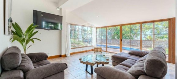 6 bedrooms Villa in Arona, Spain No. 16377 11