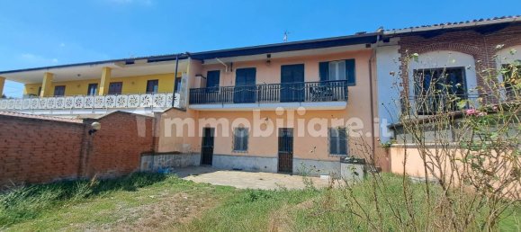 3 bedrooms House in Cumiana, Italy No. 324674 9