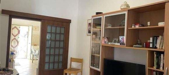 6 rooms Apartment in Grosseto, Italy No. 258680 3