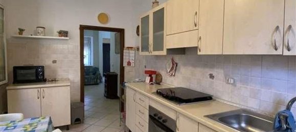 6 rooms Apartment in Grosseto, Italy No. 258680 15