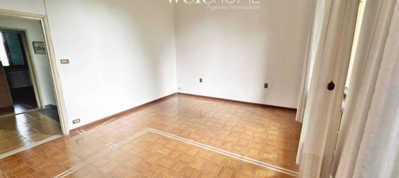 2 chambres Maison à Campi Bisenzio, Italy No. 375719 34