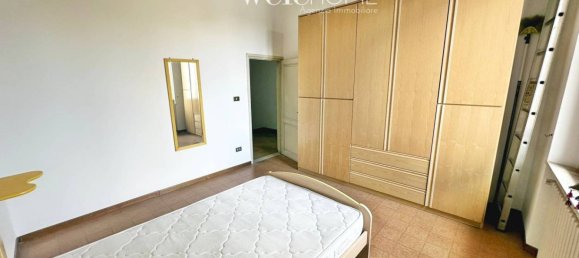 2 chambres Maison à Campi Bisenzio, Italy No. 375719 33