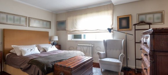 4 bedrooms House in Porto, Portugal No. 29139 16