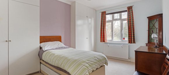 3 bedrooms House in London, United Kingdom No. 14002 13