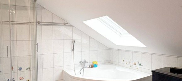 Квартира с 4 комнатами в Диллинген ан дер Донау, Германия № 77135 4