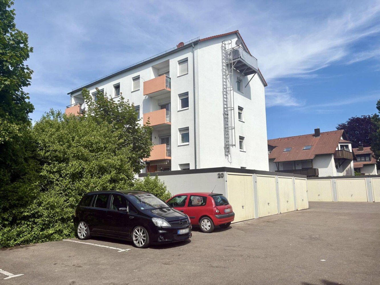 Квартира с 4 комнатами в Диллинген ан дер Донау, Германия № 77135