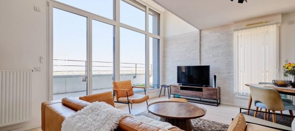 3 bedrooms Duplex in Chatillon, France No. 299618 2