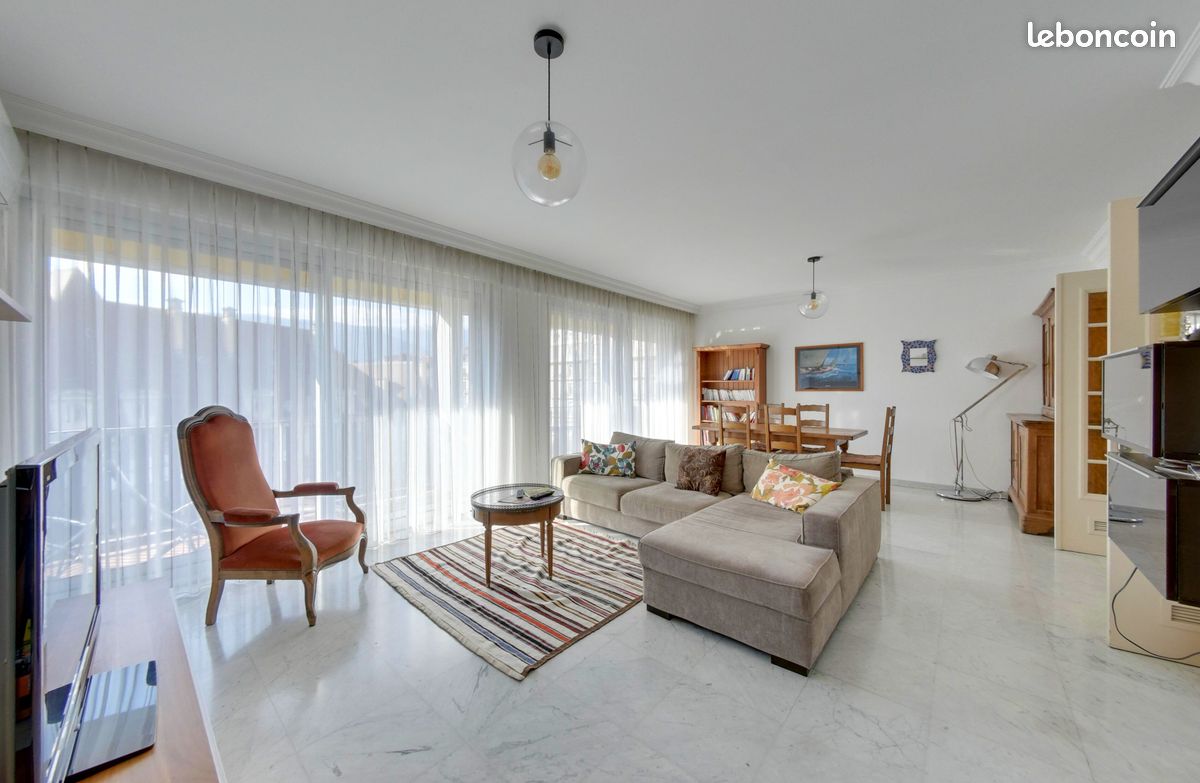 2 غرف نوم شقة في Grenoble, France رقم 199840