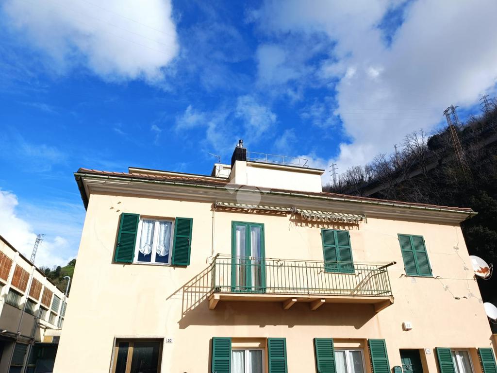 3 bedrooms Apartment in Genoa, Italy No. 36223