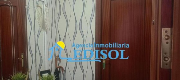 Apartamento de 3 dormitorios en Córdoba, Spain No. 154411 4