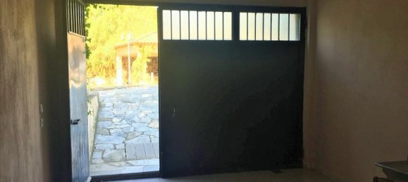 9 Schlafzimmer Villa in Epanomi, Greece, Nr. 4567 17