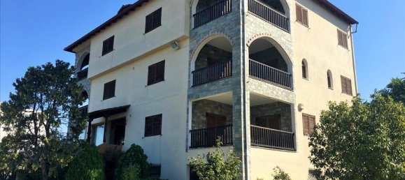 9 Schlafzimmer Villa in Epanomi, Greece, Nr. 4567 2