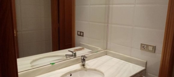  عقار تجاري في Valladolid, Spain 94متر مربع رقم 103995 20