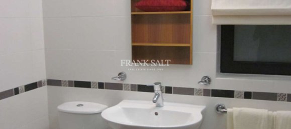 3 bedrooms Maisonette in Saint Julian's, Malta No. 8515 20