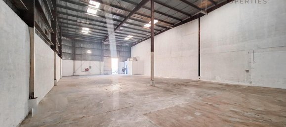 455.2m² Warehouse in Dubai, UAE No. 54828 5